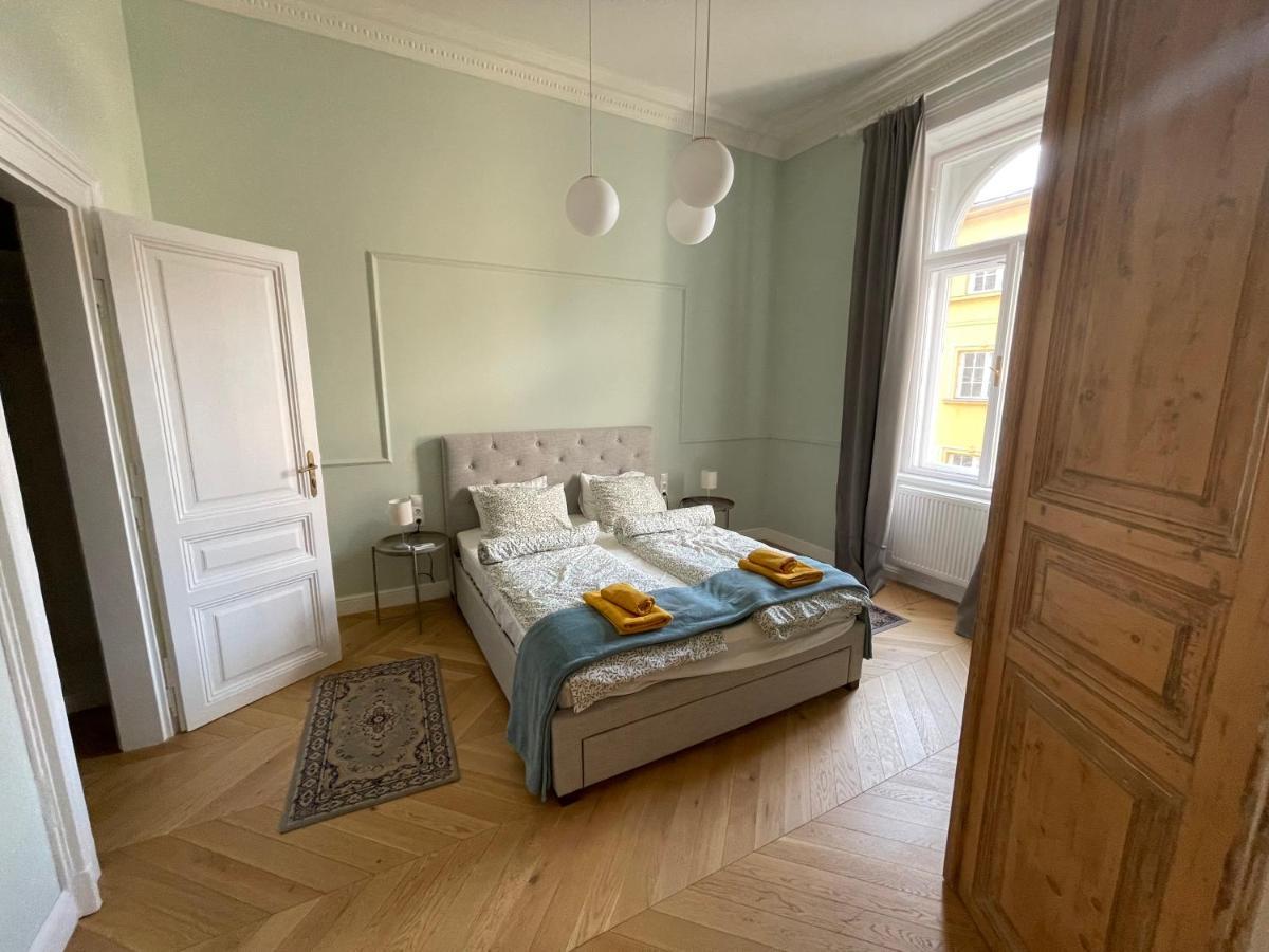 City Center 3, Elegant And Cozy 2Br In City Center! Budapest Eksteriør billede